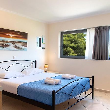 Fotis Apartments Artemida  Exterior photo